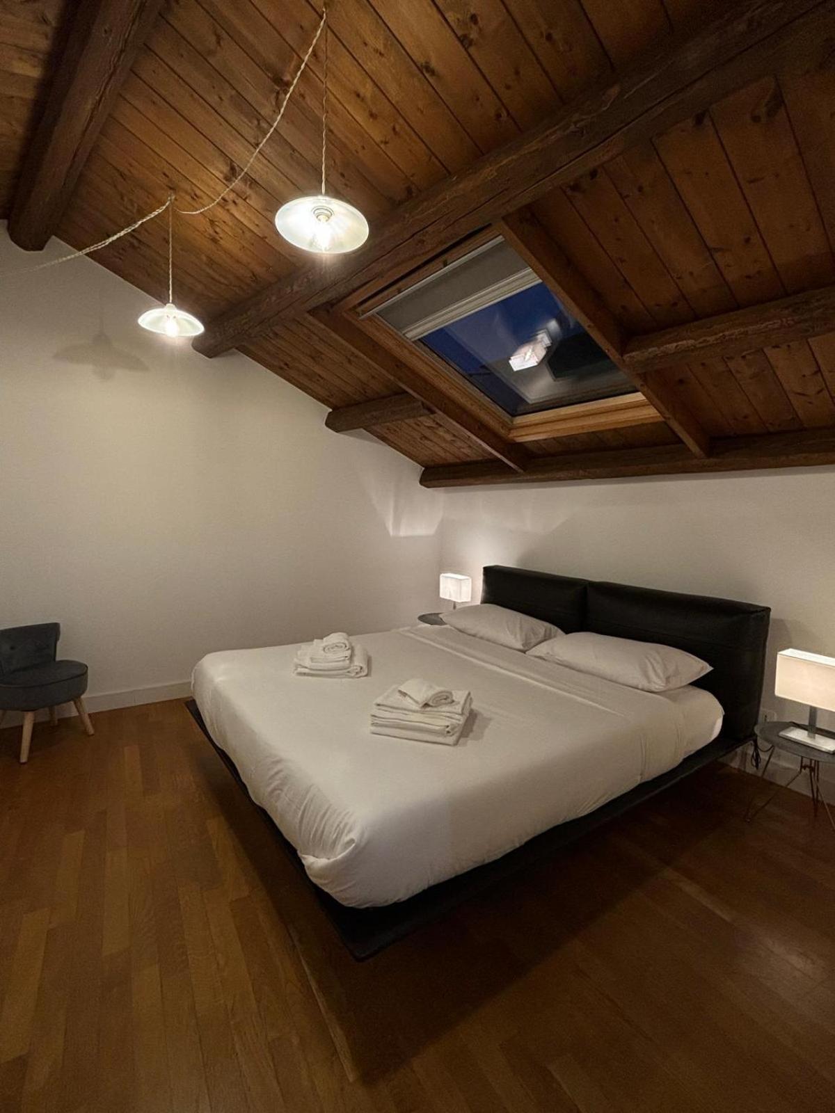Vittorio Emanuele Suite Apartment Palermo Luaran gambar
